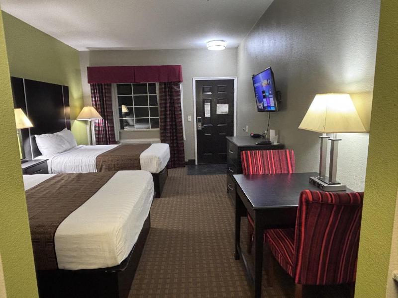 Standard Double Room image 4