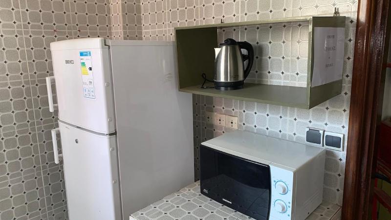 Petit appartement vintage - image 7