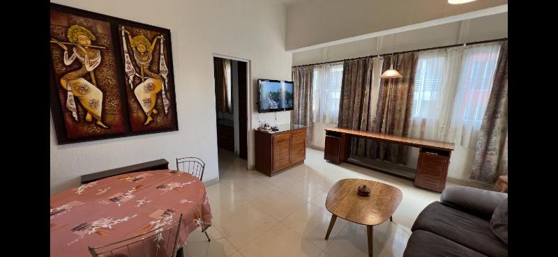 Petit appartement vintage - image 14