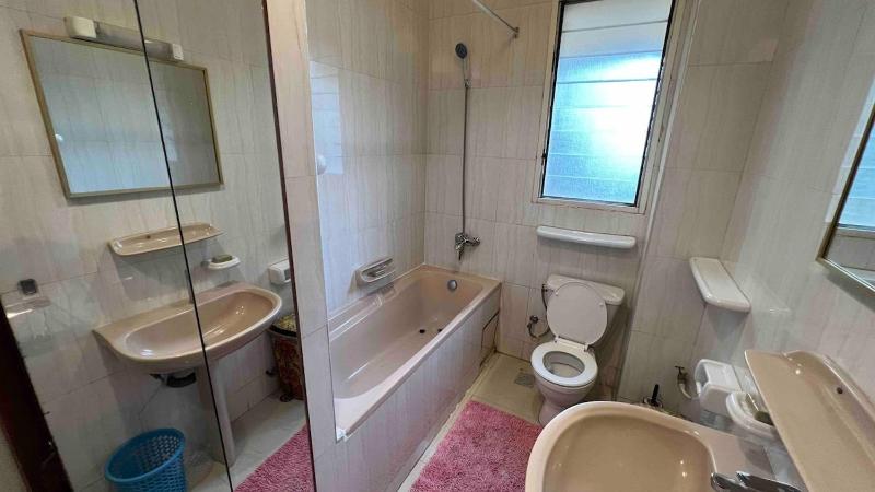 Petit appartement vintage - image 11