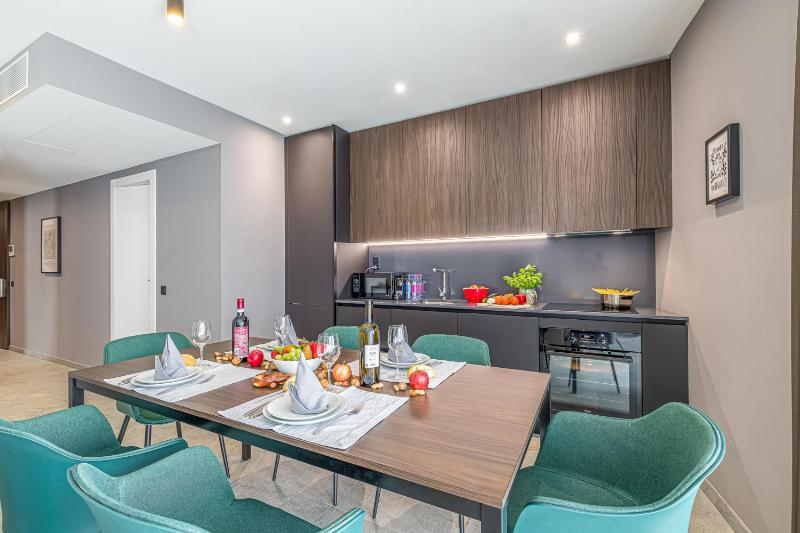 ICON H Lugano - Luxury Suites & Apartments - image 22