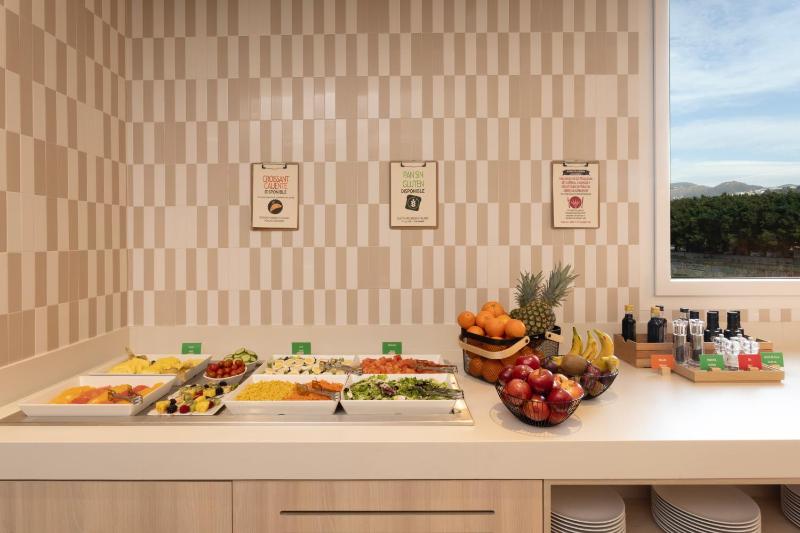 Hampton By Hilton Malaga Martiricos - image 12