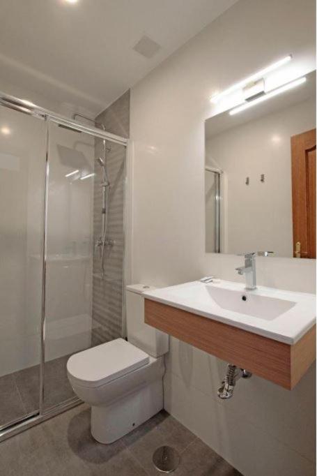 Standard Double Room image 1
