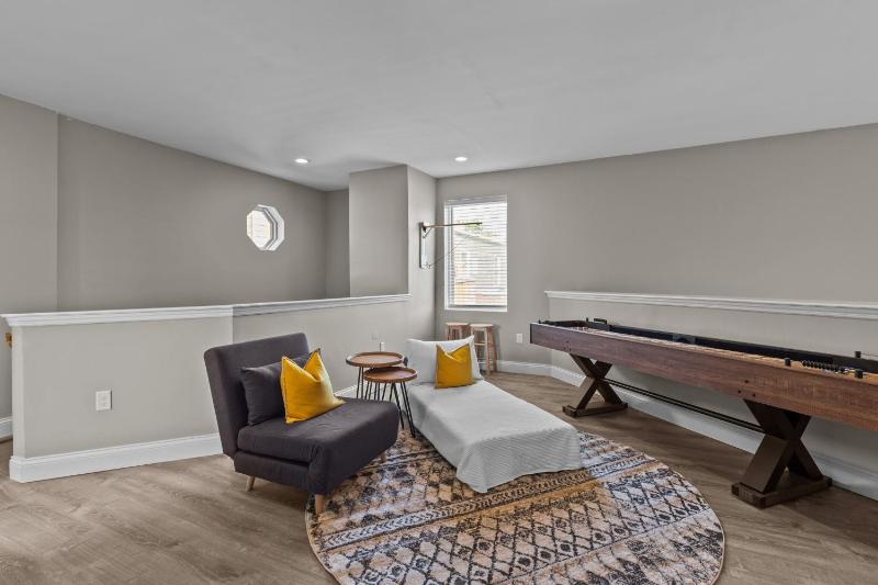 4700 West End Whimsy - image 13