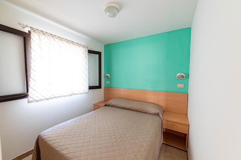 Economy One-Bedroom Bungalow  image 3