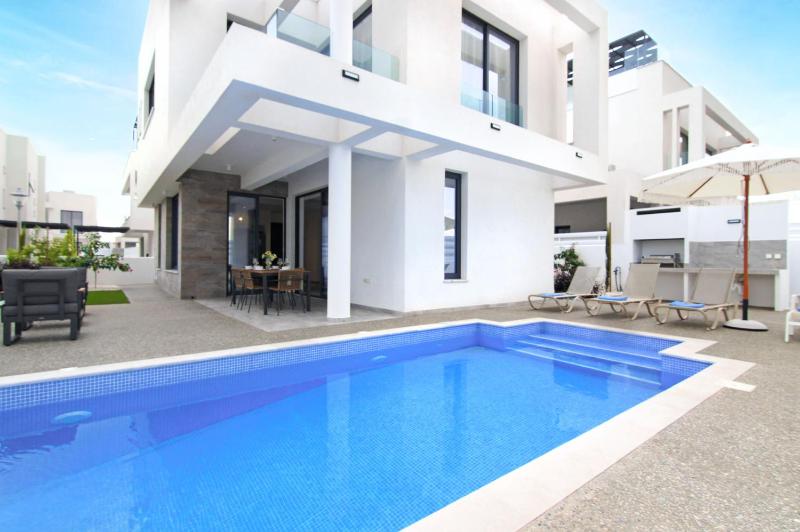 Villa Queen Isabella - image 4