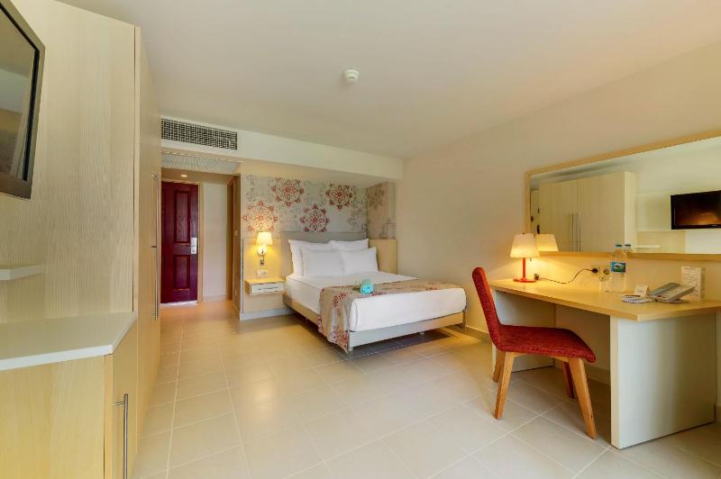 Single Room image 3