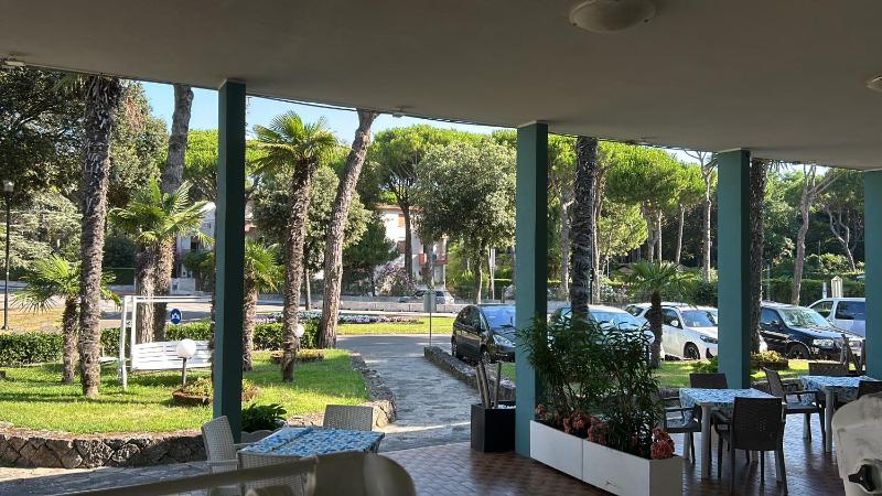 Hotel Palm Beach - image 12
