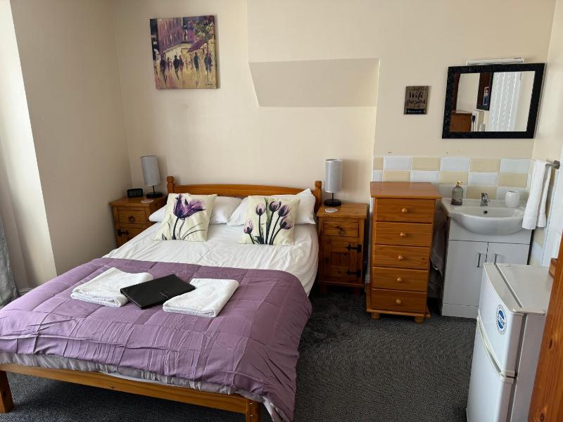 Suite with Sea View image 3