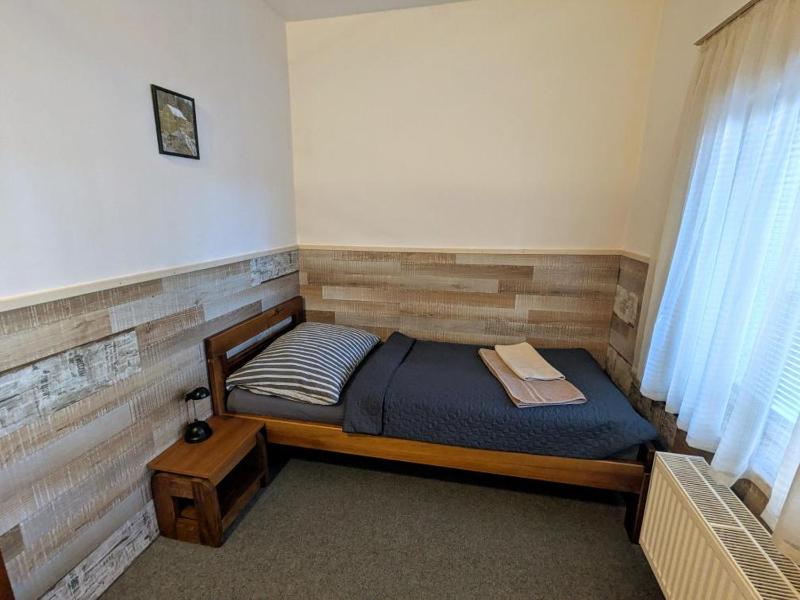Single Room image 2