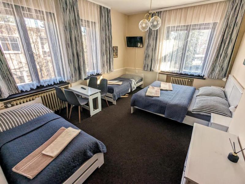 Quadruple Room image 2