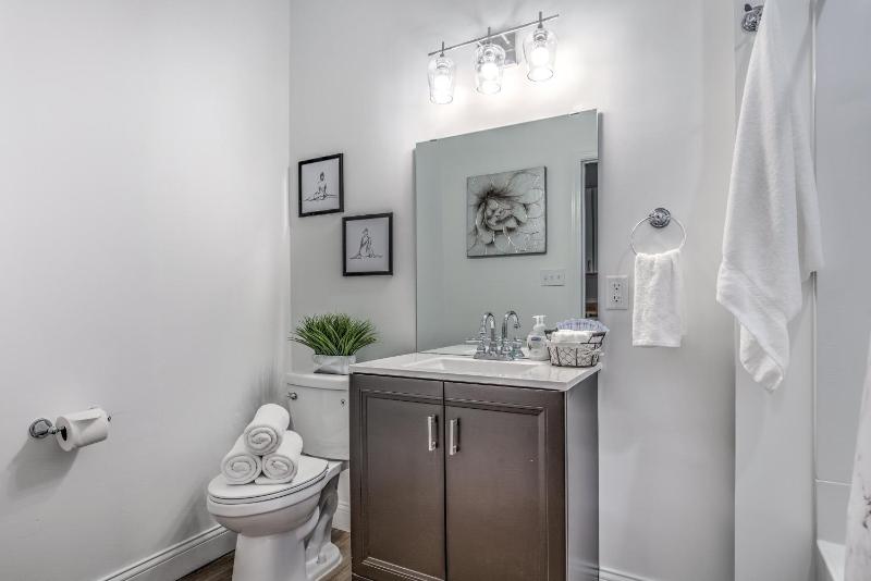 4632 First Floor Hidden Gem - image 15