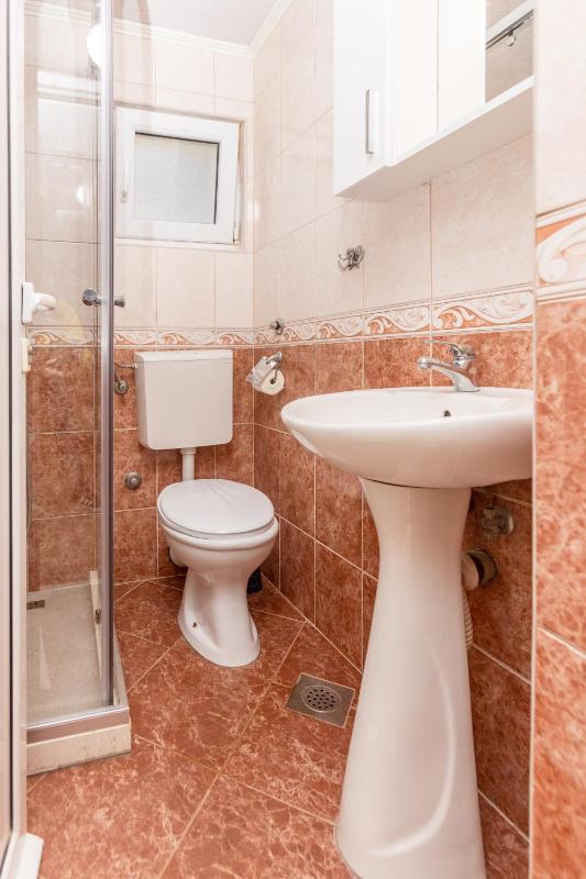 Two-Bedroom Apartment with Sea View image 2