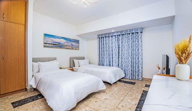 Deluxe Room image 1