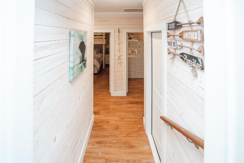 Oleander House - Pet Friendly PRIVATE POOL - image 50