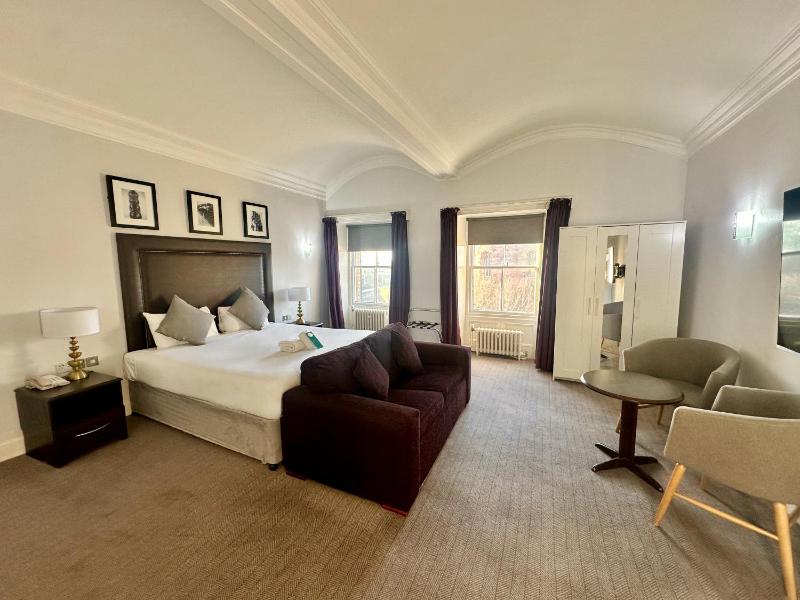 Suite image 4