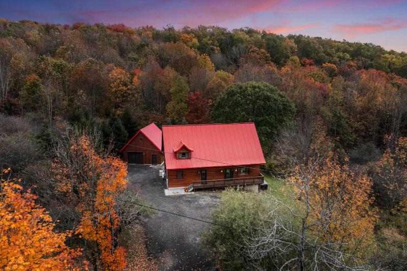 Chalet image 4
