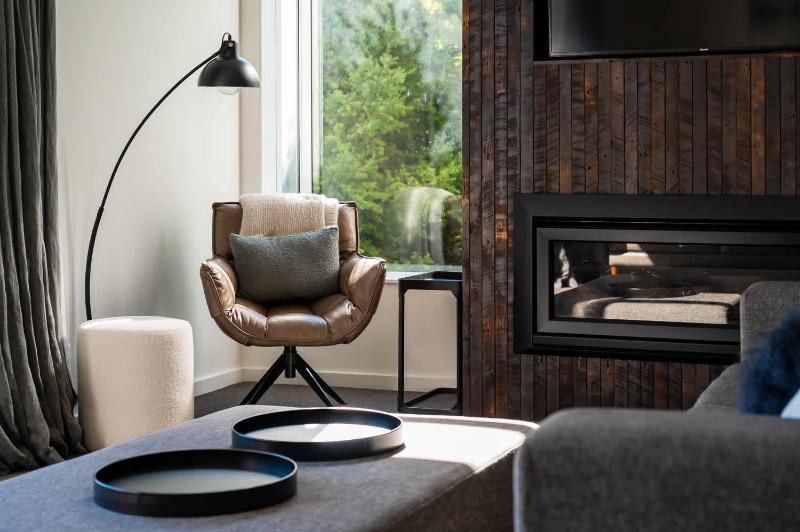 Villa Habeke- Lake Views- Gas Fire- AC- BBQ - image 32