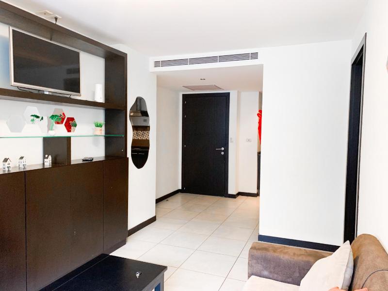 Suite vista al rio desde piso alto parking - image 3