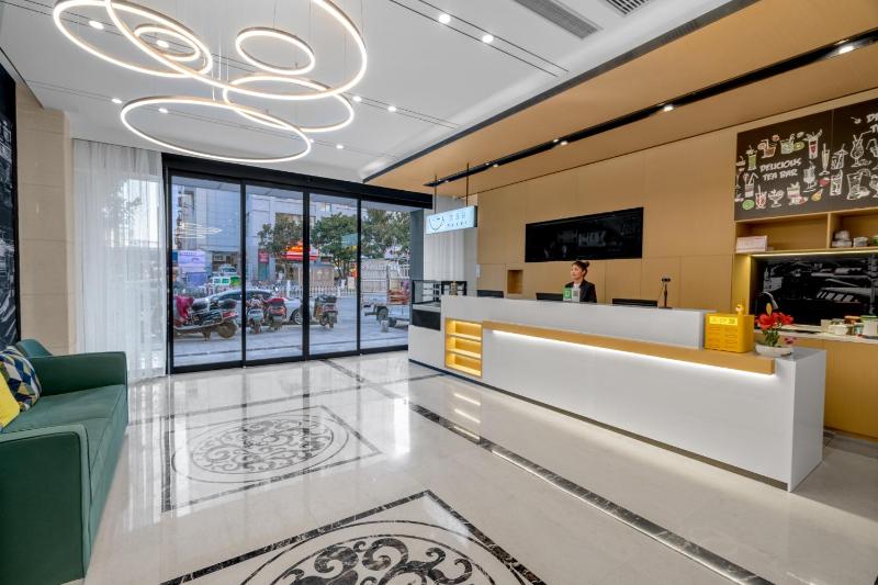 Junao Hotel Nanping Pedestrian Street Branch - image 6