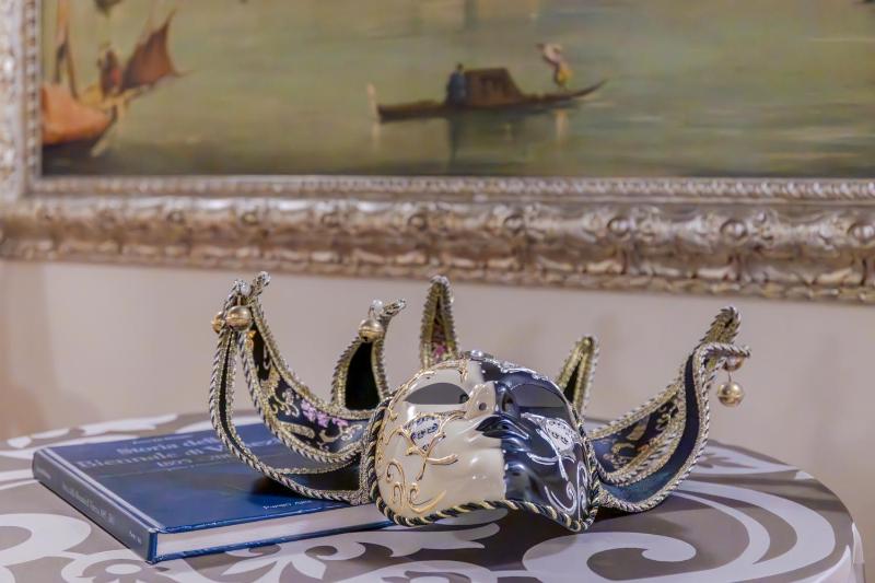 Double or Twin Room image 2