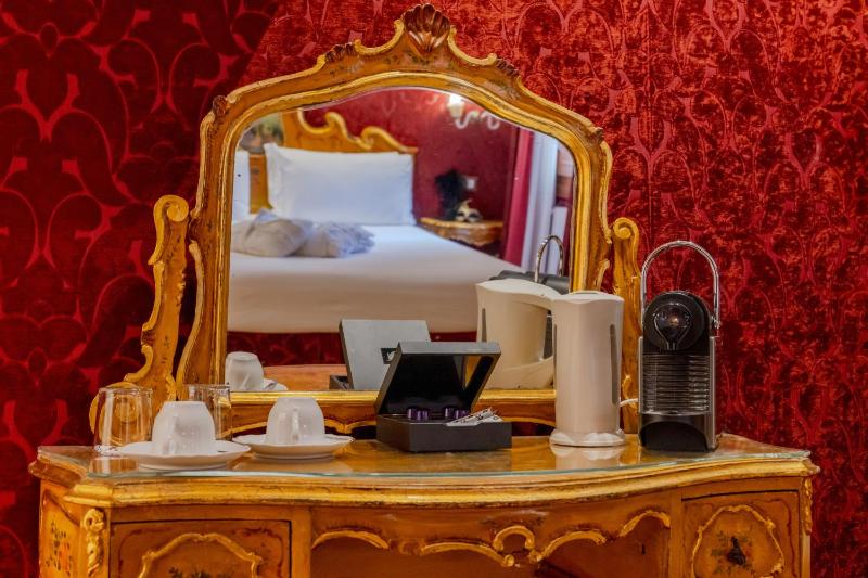 Double or Twin Room image 1