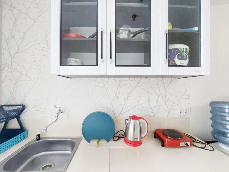 Comfort Stay 1BR at Podomoro City Deli Medan Apartment By Travelio - image 15