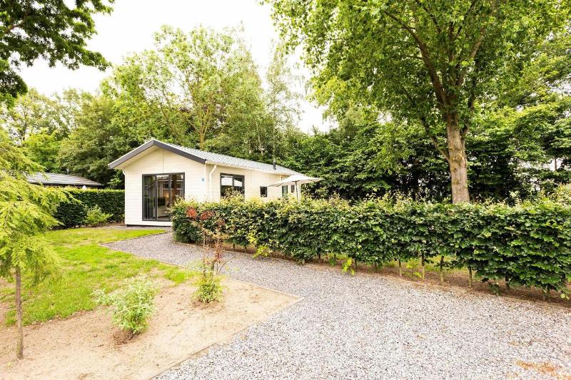 Two-Bedroom Chalet - Holiday home image 1