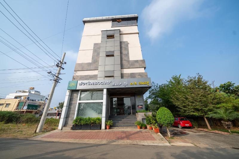 Hotel J N Stay Mysore - 12 Minutes to Mysore Palace - image 1
