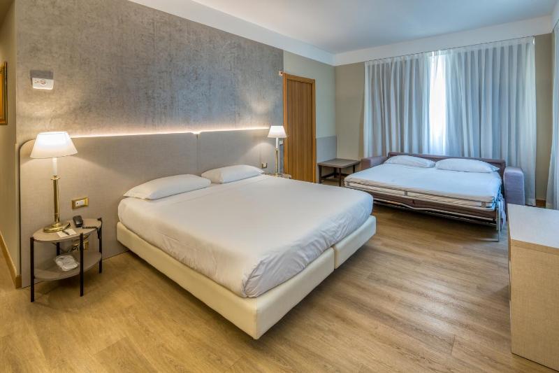 Triple Room image 1