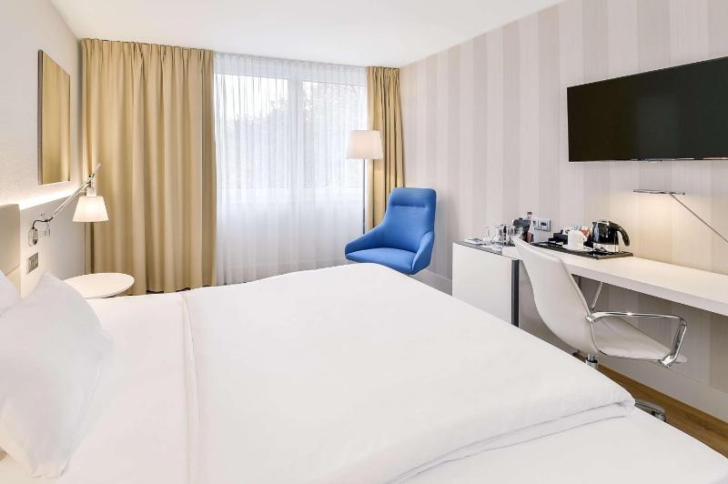 Standard Single Room image 4