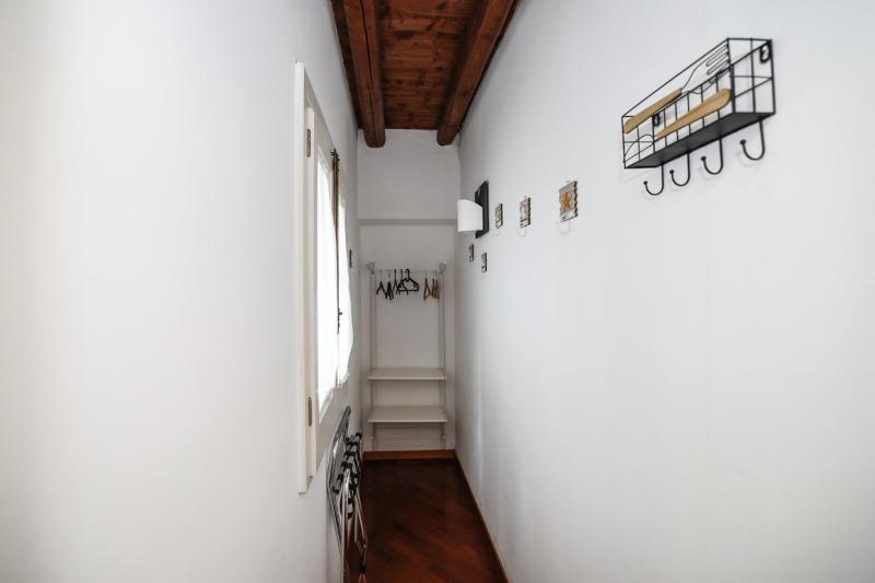 Standard Double Room image 4