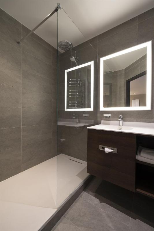 Standard Double Room image 1