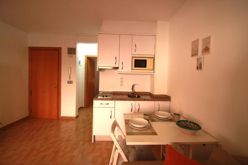 Apartamento CasaTuris en Centro de Alicante en Antigua Estación Autobuses A101 - image 18