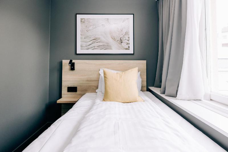 Standard Single Room - Non-Smoking image 1