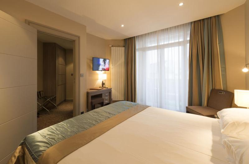 Hôtel Bristol - image 5