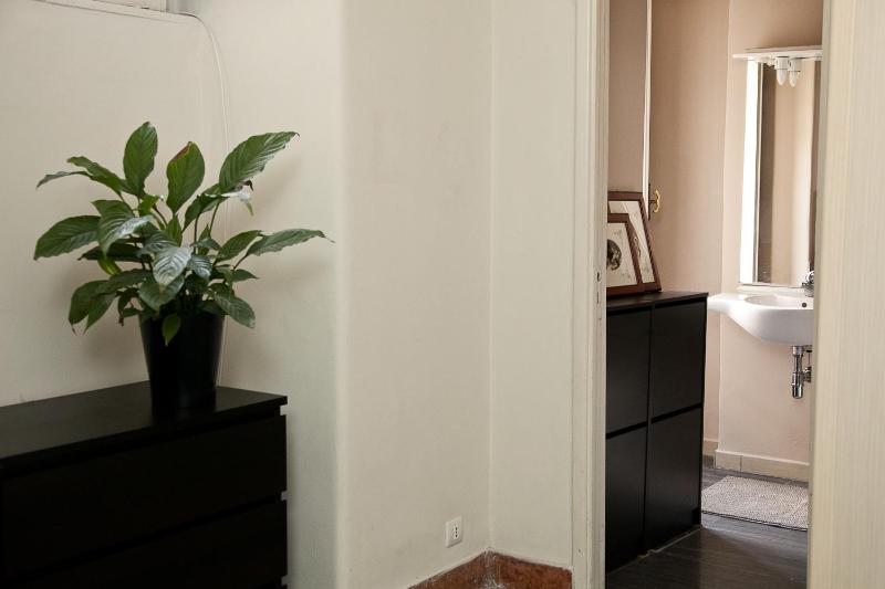 Alcalà Living Apartment 1 - image 6