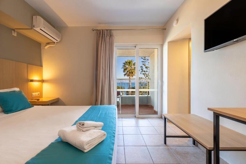 Kos City Sunstone Hotel - image 10