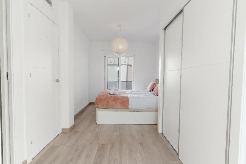 Azure Escape Villa Gran Alacant by United Renters - image 26