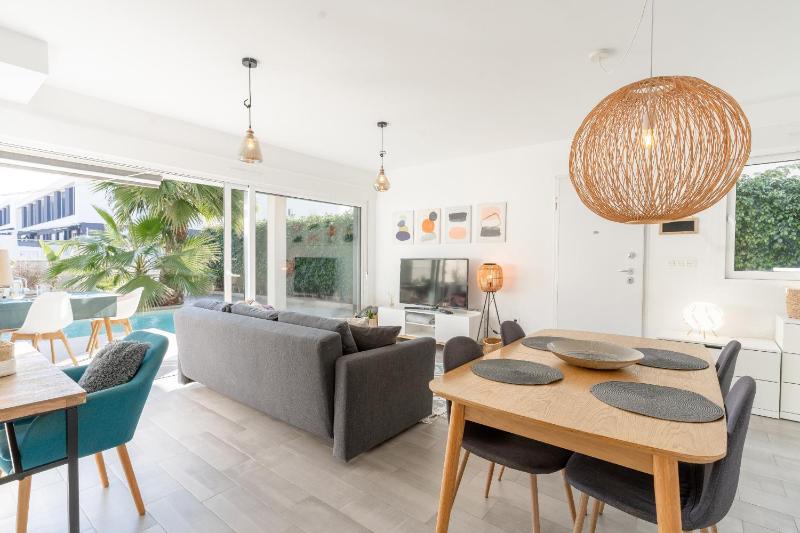 Azure Escape Villa Gran Alacant by United Renters - image 31