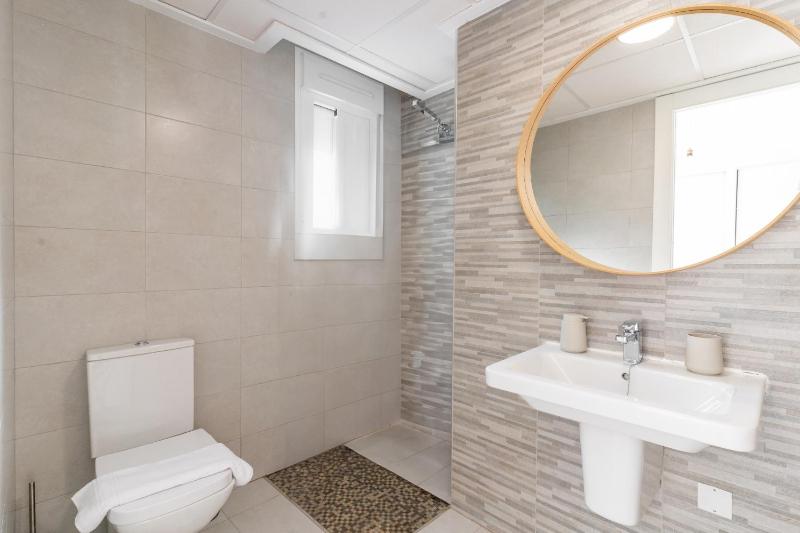 Azure Escape Villa Gran Alacant by United Renters - image 8