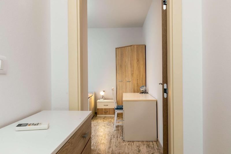 Sunset Bay apartment with pool in Medulin - image 19