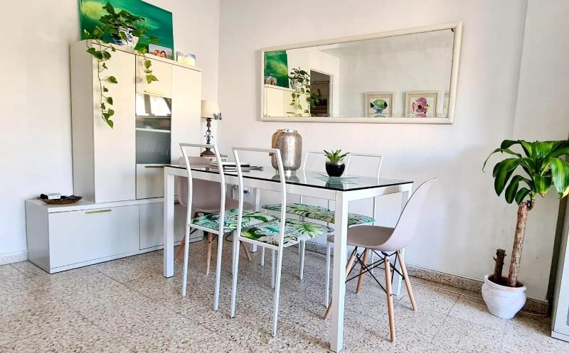 Spacious Apartment in Sanlúcar de Barrameda Sea View - image 3