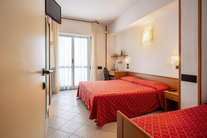 Hotel Careni Villa Italia - image 17