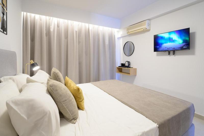 Soho Blue City Hotel - image 20