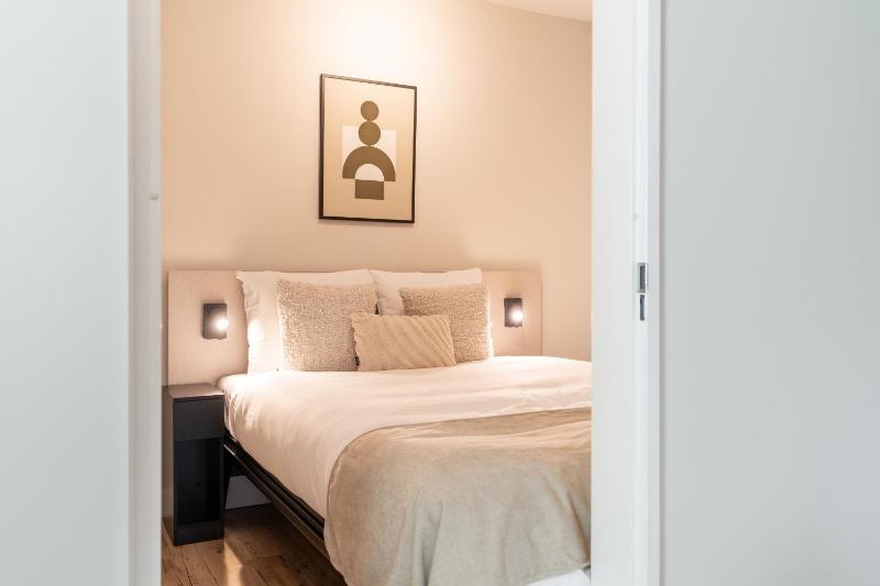One-Bedroom Apartment image 1
