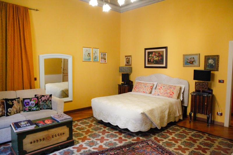Double Room with Balcony image 1