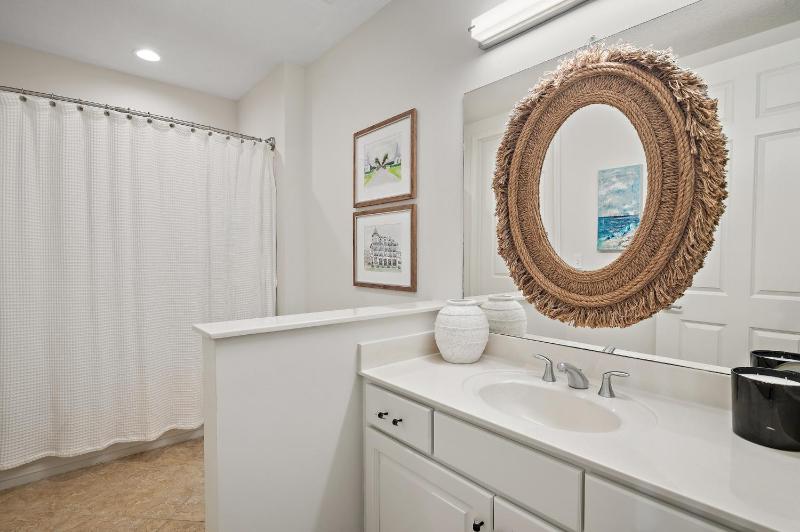 Beach Haven - image 35