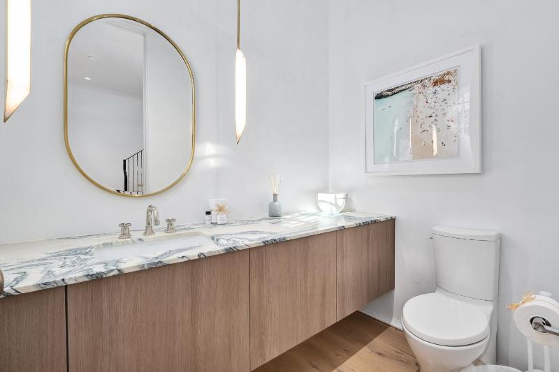 74 Elysee Court - image 30