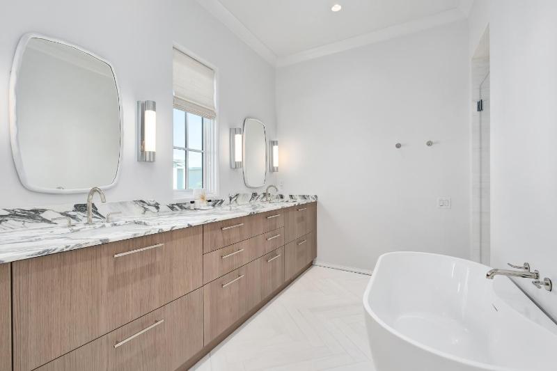 74 Elysee Court - image 42